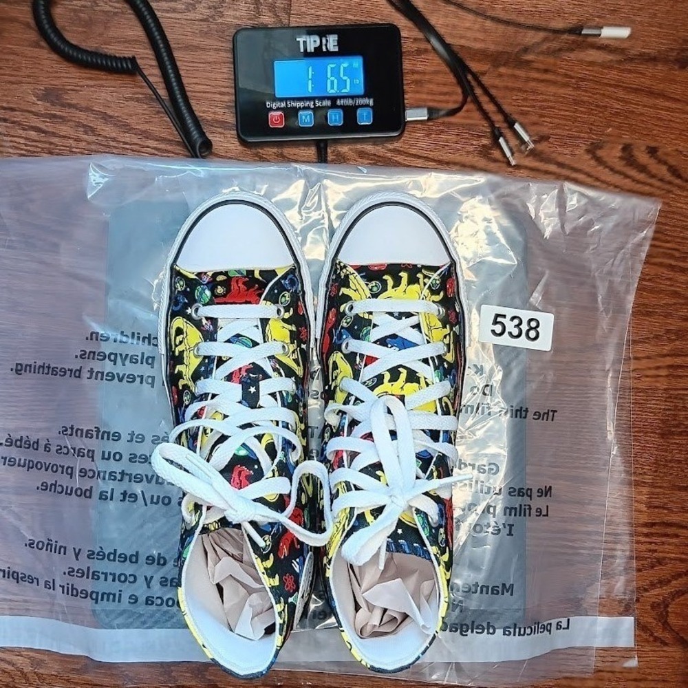 Converse Chuck Taylor High Top Kids Size 6 Black Dinosaur Science Excellent - Picture 11 of 11